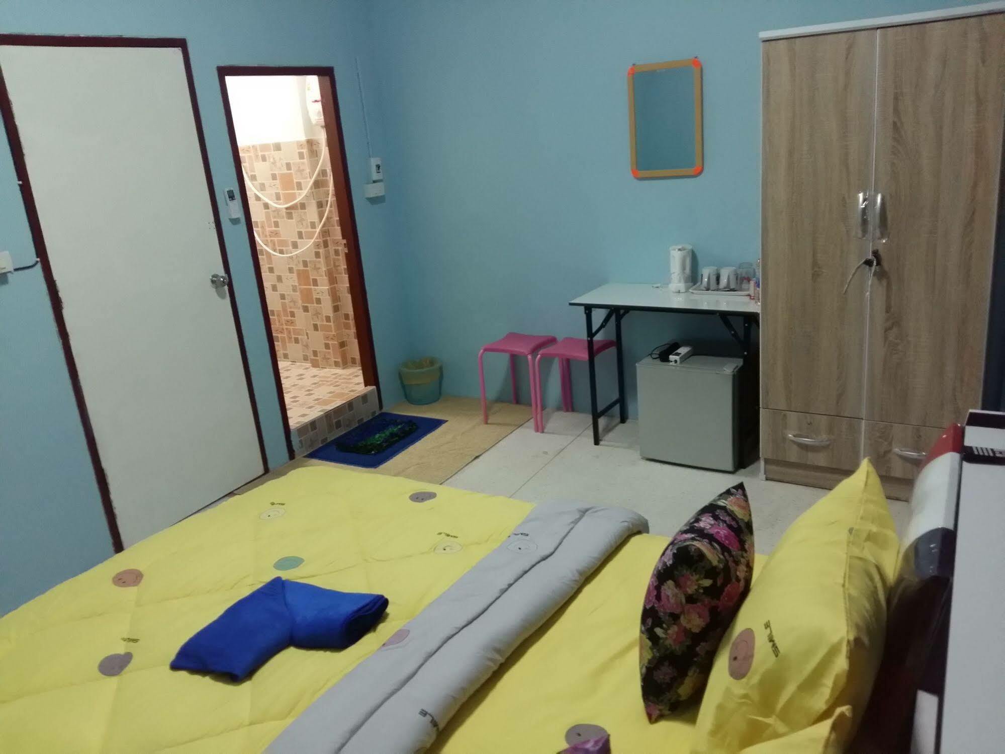 Hana Guesthouse Hua Hin Exterior photo